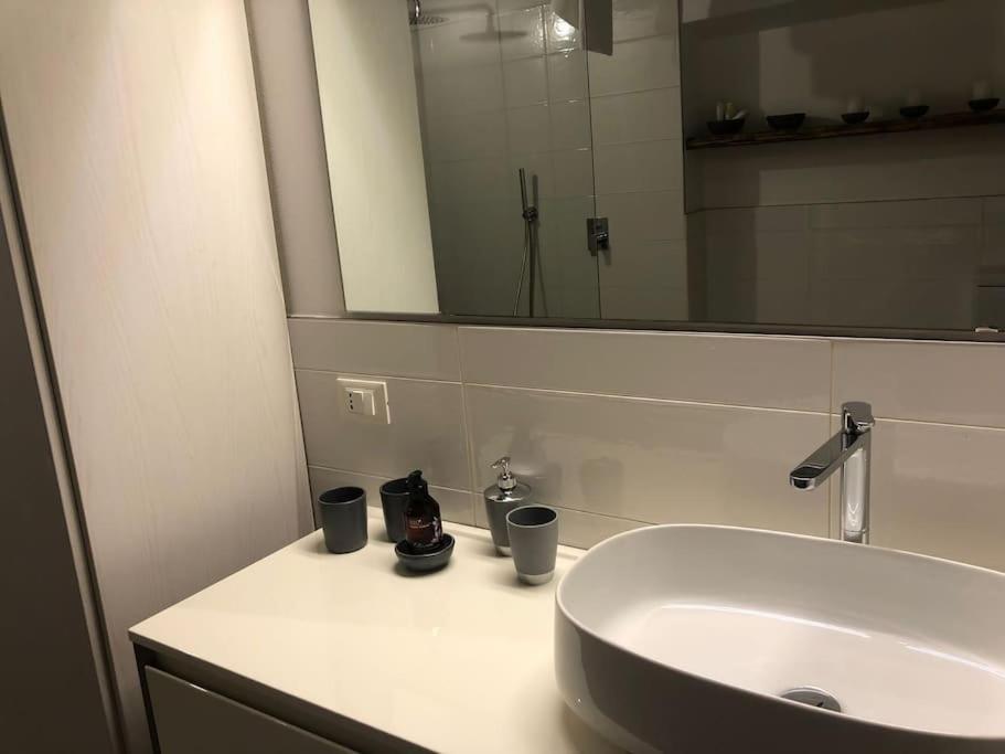 ברגמו La Petite Maison - Two-Room Apartment מראה חיצוני תמונה